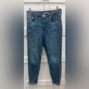 Good American Medium Blue Ankle Crop Jeans